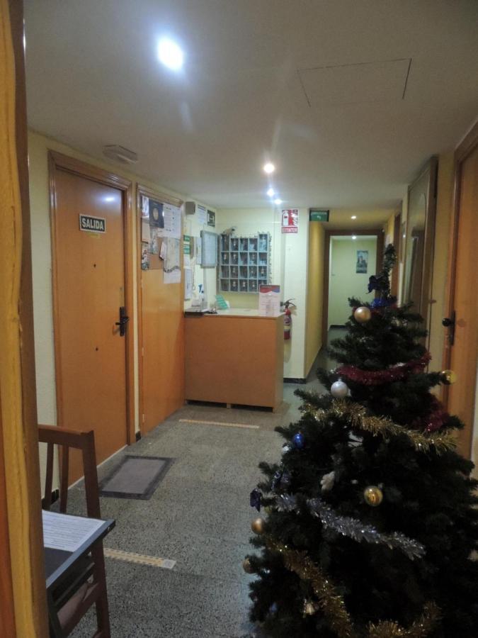 Hostal Cumbre Zaragoza Exterior photo